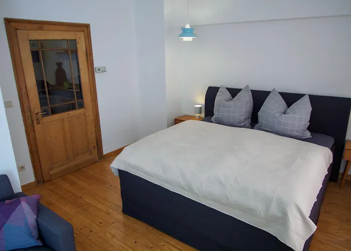 In Ehrenbreitstein *